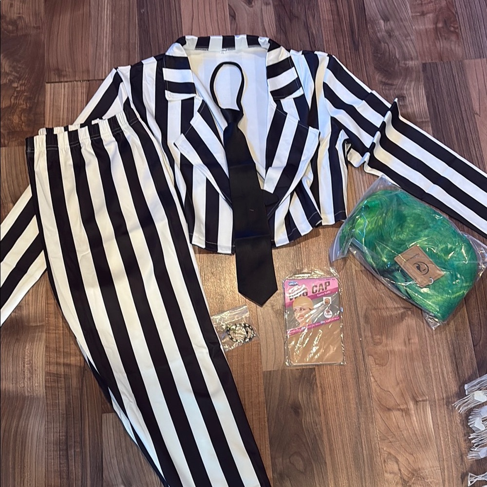 Beetlejuice costume